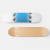 Leenece - Blaues Fraktal Skateboard (Horizontal)