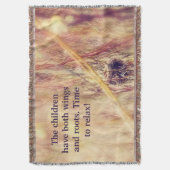 Leere Nestförderung Decke (Vorderseite Vertikal)