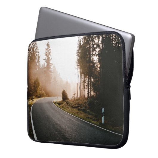 LEERE RAOD LAPTOPSCHUTZHÜLLE (Vorderseite Links)