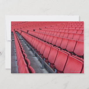Leere Sitzplätze im Stadion