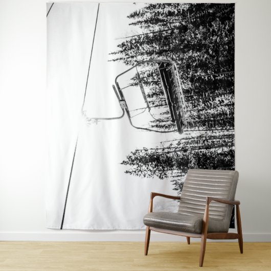 Leere Skilift // Schwarzer und Weißer Winter Wandteppich (Beispiel)