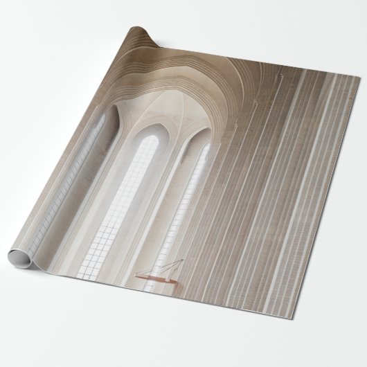 LEERER KATHEDRALINNENRAUM GESCHENKPAPIER (Ungerollt)