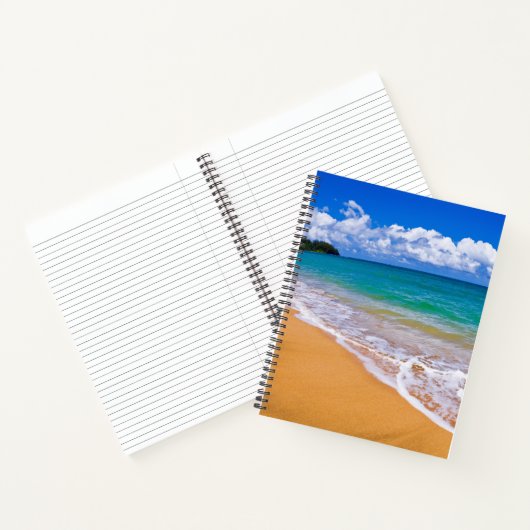 Leerer Strand und blaues Wasser Notizblock (Innenseite)