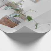 LEERTER SCHREIBTISCH IN DER NÄHE GESCHENKPAPIER (Ecke)