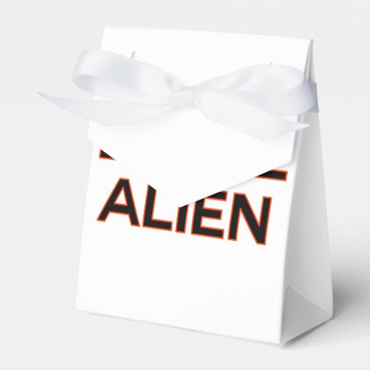 Legal Alien Funny Immigration Reform Policy Geschenkschachtel (Vorderseite)