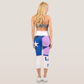 Legend Never Die Bold design  Capri Leggings (Rückseite)