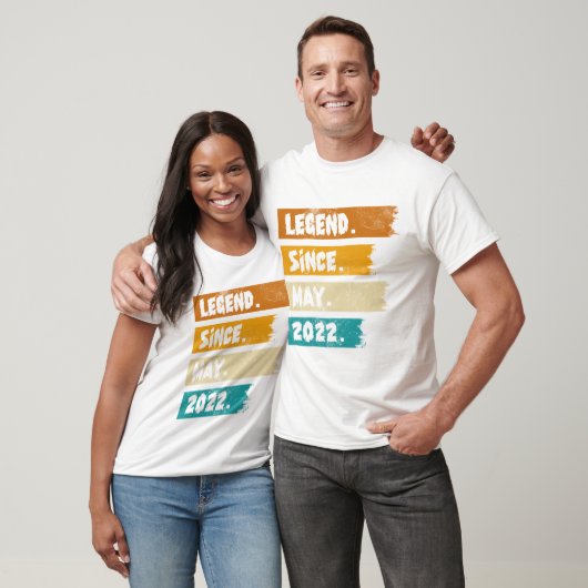 Legend Seit Mai 2022 T-Shirt (Unisex)
