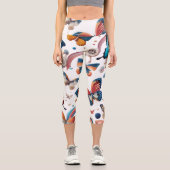 Legende Design - farbenfrohe Schmetterlinge Capri Leggings (Vorderseite)