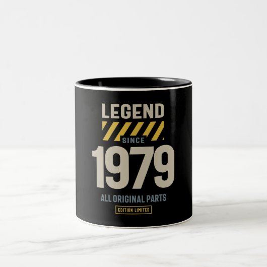 Legende Seit 1979 44. Geburtstag Zweifarbige Tasse (Mittel)