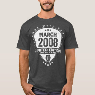 Legenden wurden im März 2008 geborenGuitar774 T-Shirt