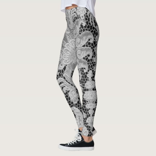 Leggings ANTIQUE LACE PATTERN SCHWARZ UND GRAU (Links)
