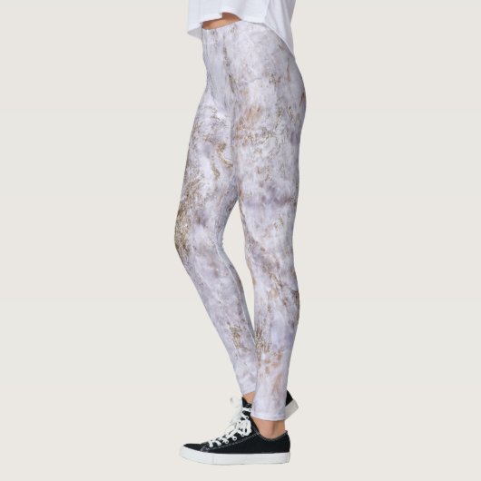 Leggings aus Marmorstein (Links)