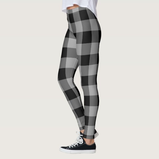 Leggings aus schwarzgrauem Karo (Links)