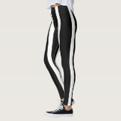 Leggings in Schwarz-Weiß-Streifen (Links)