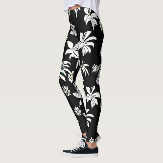 Leggings mit Blume in Schwarzweiß (Links)