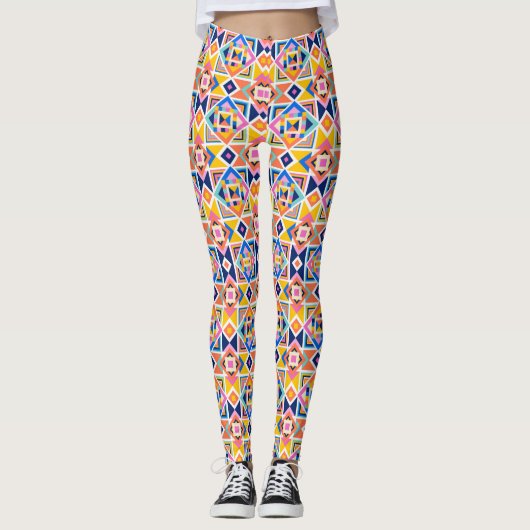 Leggings mit einem lebendigen geometrischen Muster (Vorderseite)