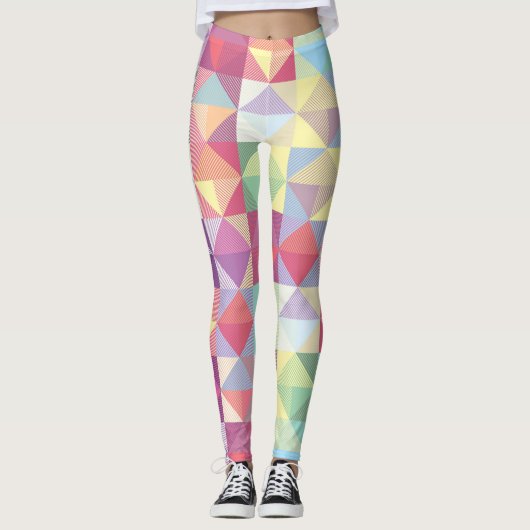 Leggings mit mehrfarbigen Dreiecke (Vorderseite)