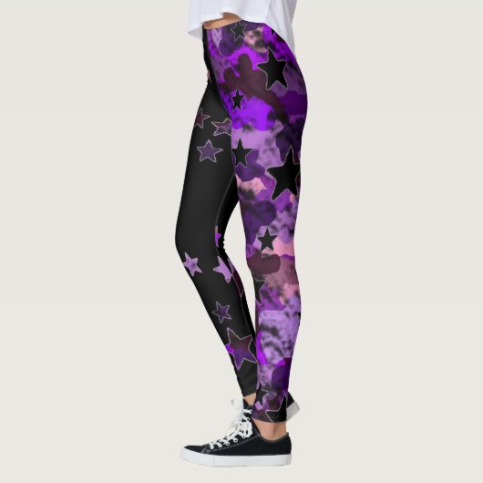 Leggings mit schwarzen und Lila Camouflagen (Links)