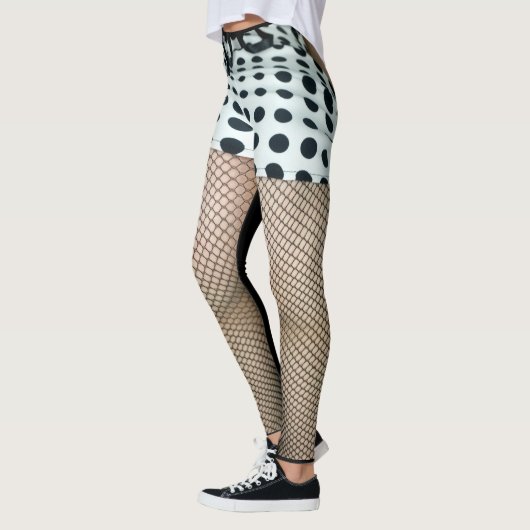 Leggings mit sexy Fishnetentwurf (Links)