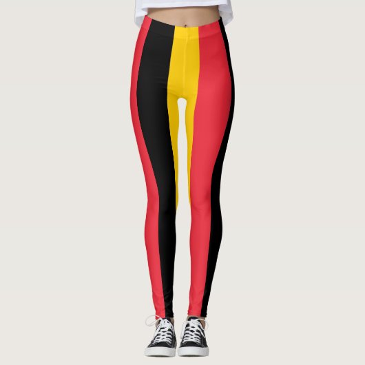 Leggings unter belgischer Flagge (Vorderseite)