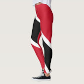 Leggings unter der Flagge von Trinidad (Links)