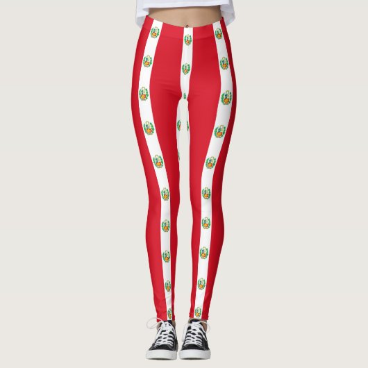 Leggings unter peruanischer Flagge (Vorderseite)
