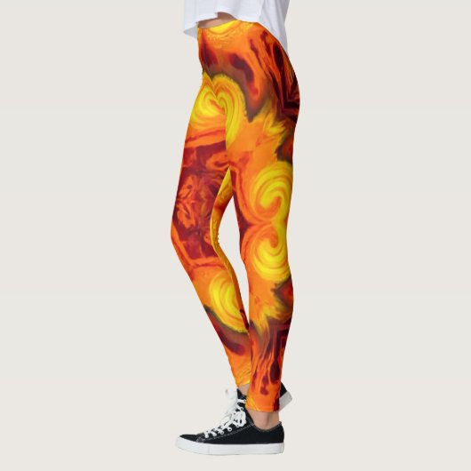 Leggings von James Michael Miller 4/2/2024 (Links)