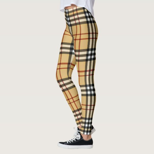 leggings with traditional geometric pattern (Links)