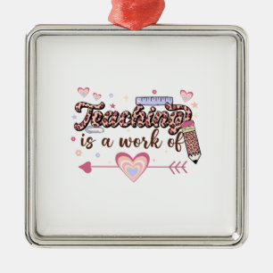 Lehre ist eine Arbeit des Lehrers Ornament Aus Metall