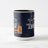 Lehre ist mein Stamm Zweifarbige Tasse (Mittel)