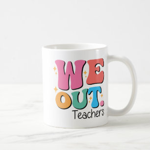 Lehrer beenden die Schule glücklich letzten Schult Kaffeetasse