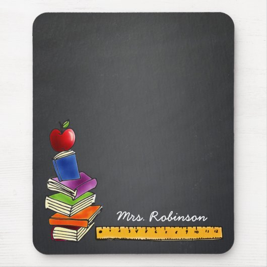 Lehrer-Buch-Stapel mit Apple-Tafel-Monogramm Mousepad (Vorne)