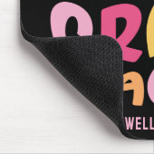 Lehrer der sechsten Klasse Farbiger Text Mousepad (Ecke)