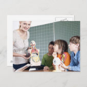Lehrer, die dem Menschen das Modell des menschlich Postkarte (Vorne/Hinten)