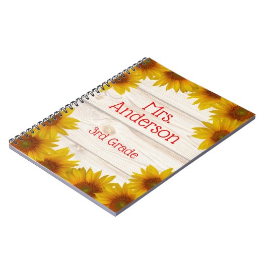 Lehrer Gelbe Läden über Shiplap Notizblock (Linke Seite)