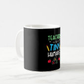 Lehrer Geschenklehrer Tiny Humans Kaffeetasse (Vorderseite Links)