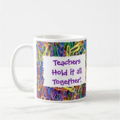 Lehrer halten sie zusammen kaffeetasse (Links)