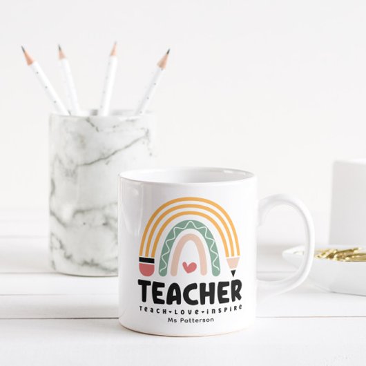 Lehrer Teach Liebe Inspirierte Rainbow Personalisi Kaffeetasse