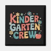 Lehrer zurück zur Crew des Kindergartens Magnet (Vorne)
