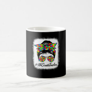 Lehrerin der 5. Klasse Unordentlicher Knoten Fraue Kaffeetasse