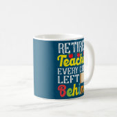 Lehrerin, die alle Kinder Links, hinter der Sonne Kaffeetasse (VorderseiteRechts)