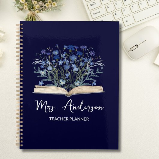 Lehrerplaner Blaue Wildblumen wachsen aus Buch Planer