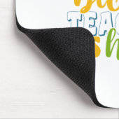 Lehrertagskaffee, weil Lehren schwer ist Mousepad (Ecke)