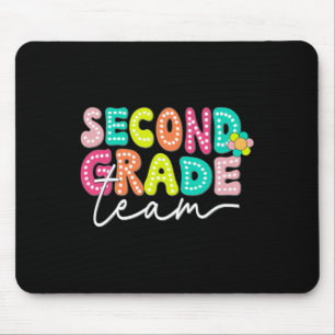 Lehrkraft der zweiten Klasse Byck geht zurück zur Mousepad