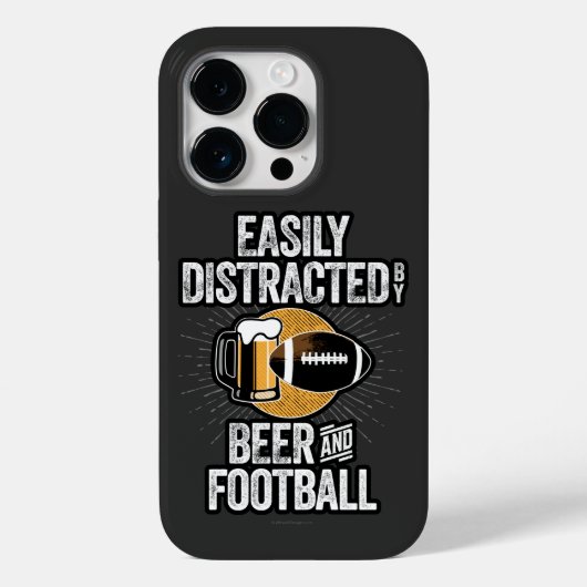 Leicht abgelenkt durch Beer und Football iPhone Fa Case-Mate iPhone Hülle (Rückseite)