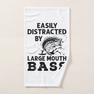 Leicht abgelenkt durch den großen Mouth Bass Fishe Handtuch