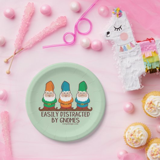 Leicht abgelenkt durch Gnomes Pappteller (Party)