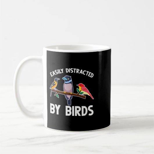 Leicht abgelenkt durch Vogelbeobachter Kaffeetasse (Links)