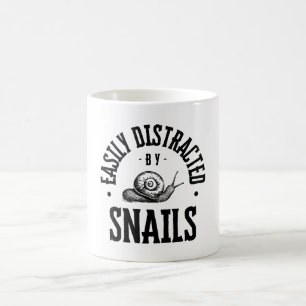 LEICHT ABGELENKT KAFFEETASSE