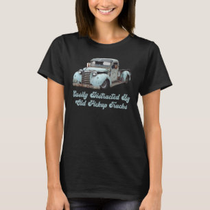 Leicht abgelenkt von alten Lieferwagen LKWs Niedli T-Shirt